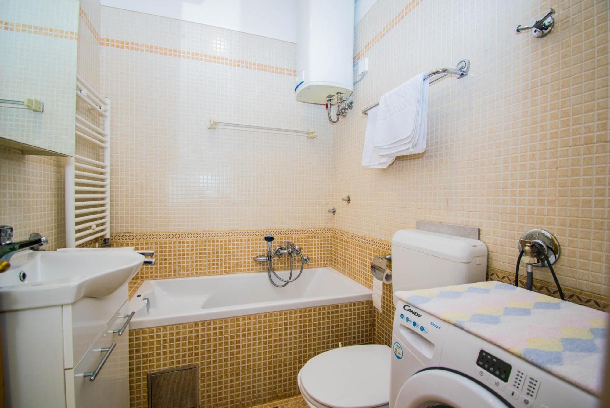 Apartments Anita Near Opatija With Private Parking 마툴지 외부 사진